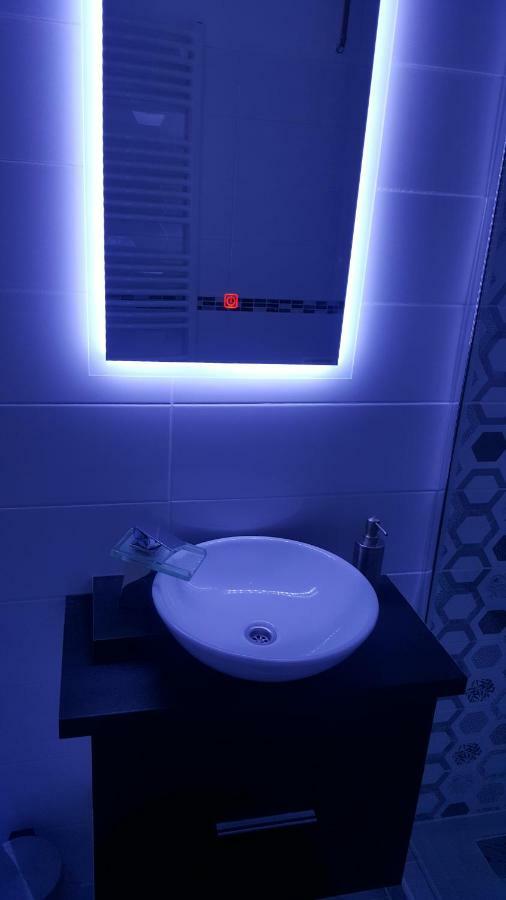Gutenberg utca Apartman Szegedin Exterior foto